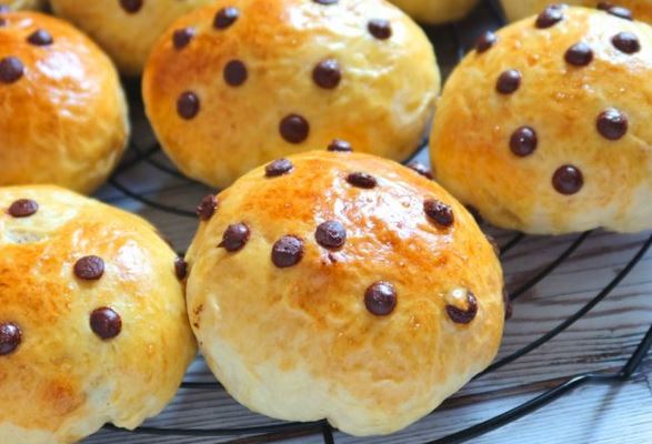 bollitos con pepitas de chocolate